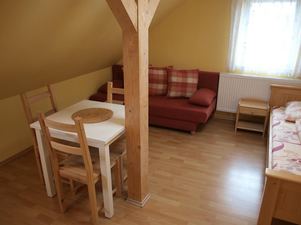 Apartments Viktoria Klinovec Kovářská Exteriér fotografie