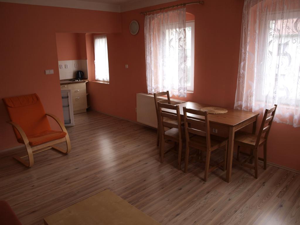 Apartments Viktoria Klinovec Kovářská Exteriér fotografie